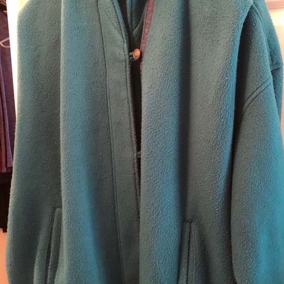 Fleece jacket full button front - Picture 2 of 6
